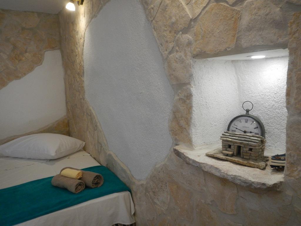 Apartments Valter Tisno Luaran gambar