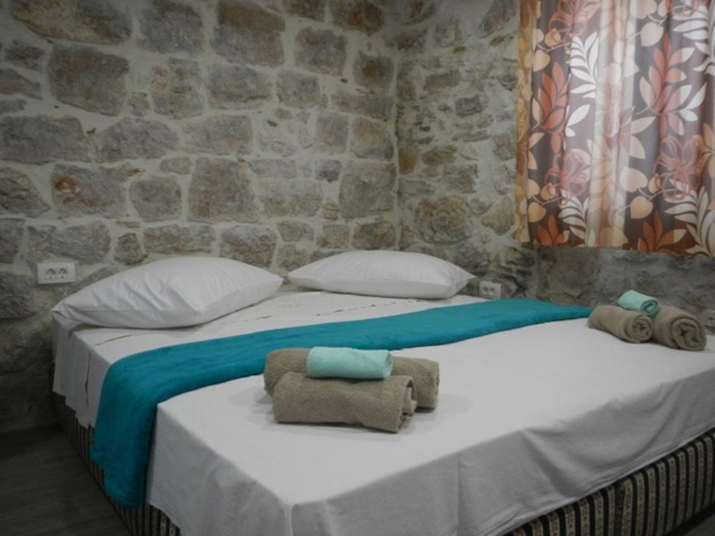 Apartments Valter Tisno Luaran gambar